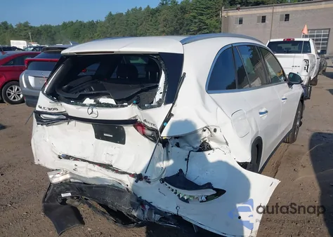 2024 Mercedes-Benz Glc z USA, uszkodzony, nr VIN W1NKM4HB7RF203786